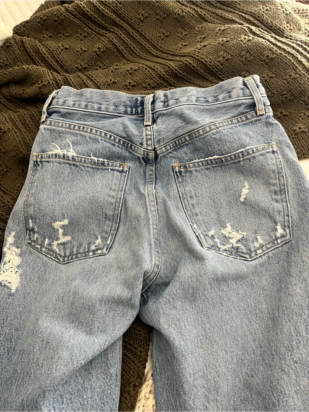 Agolde Distressed Light Wash Denim Straight Leg Jeans size 24 - Picture 6 of 11